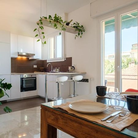Fabula Rooms 3 Suites With Private Bathroom Bologne Extérieur photo