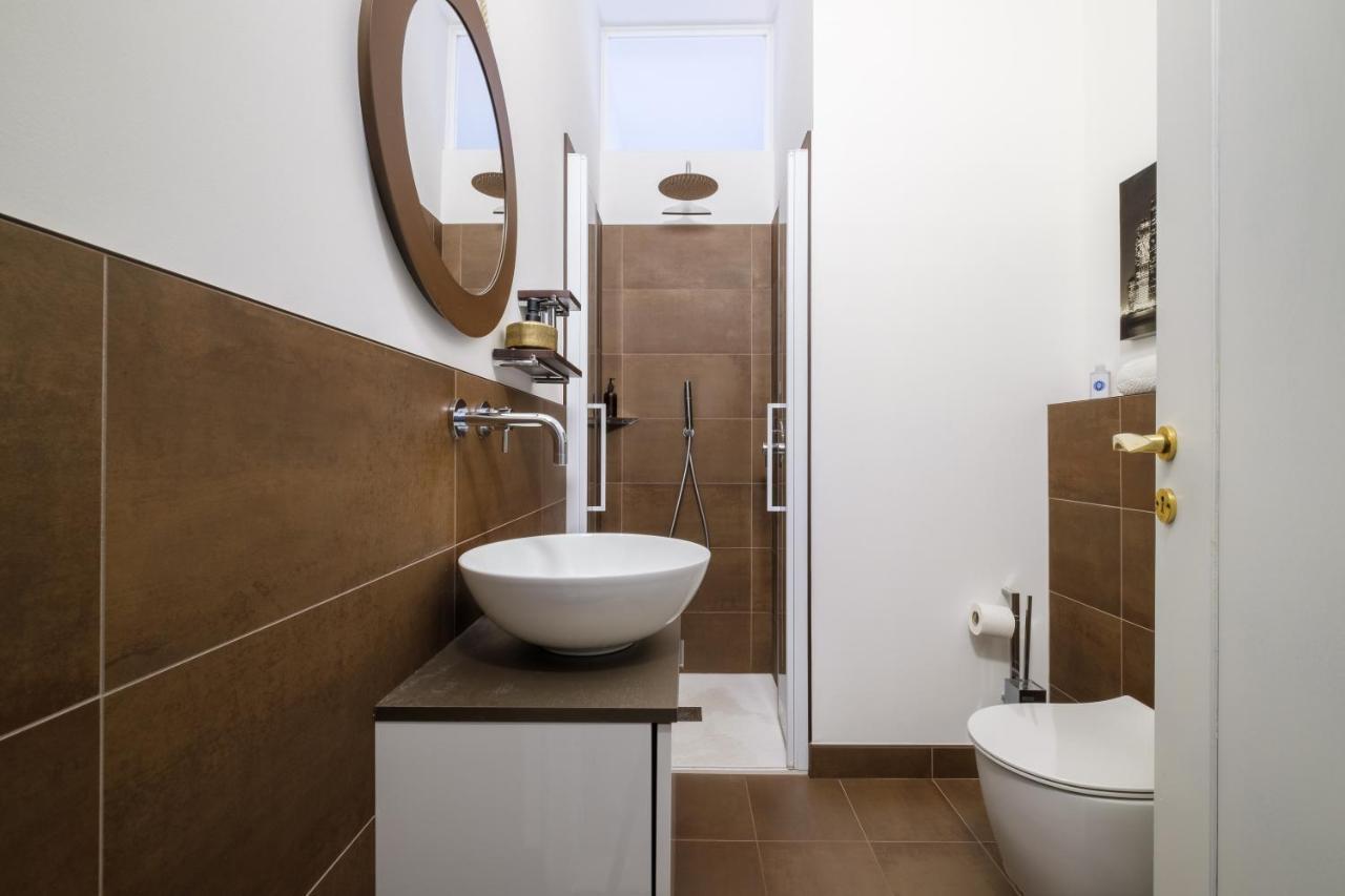 Fabula Rooms 3 Suites With Private Bathroom Bologne Extérieur photo